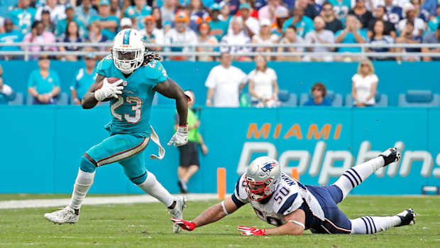 jay-ajayi-dolphins-buccaneers-hurricane-irma.jpg